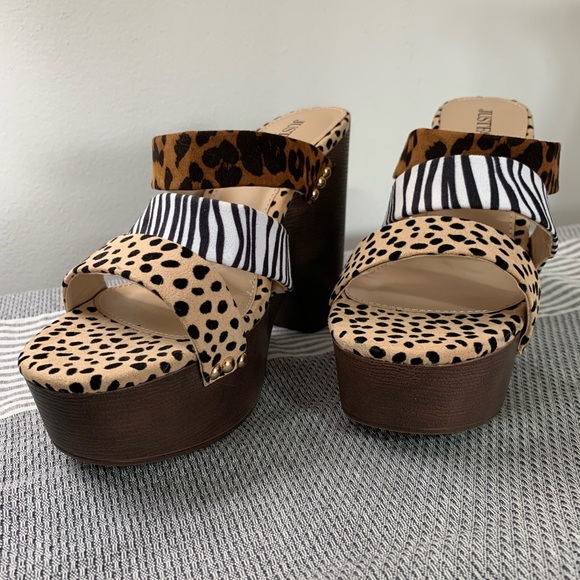 JUSTFAB multi animal print platform wedge sandals size women’s 7 1/2 - Picture 2 of 11
